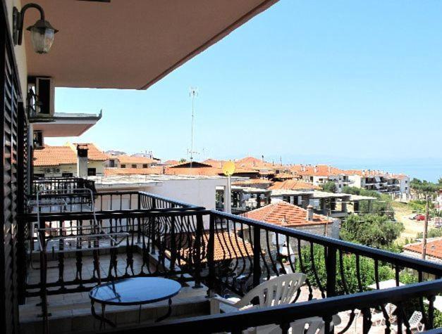 Skentos Hotel Kriopigi Habitación foto